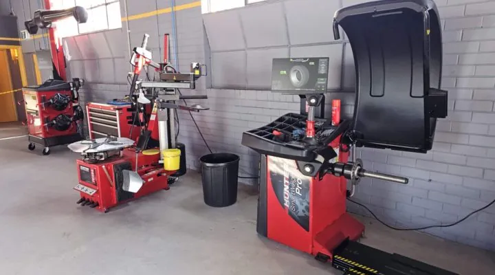 Tyre Doctors workshop, Knoxfield