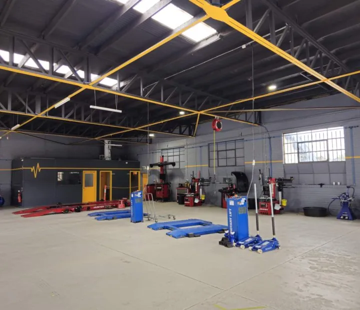 Tyre Doctors workshop, Knoxfield